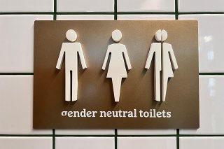 Les toilettes mixtes à l'école, le nouveau débat du moment en Valais.